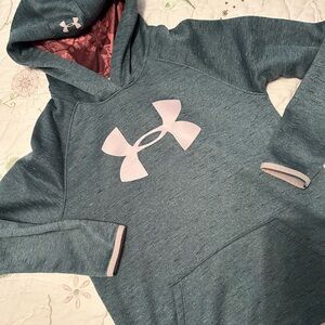 Under Armour Youth Large hoodie EUC grey & lavender